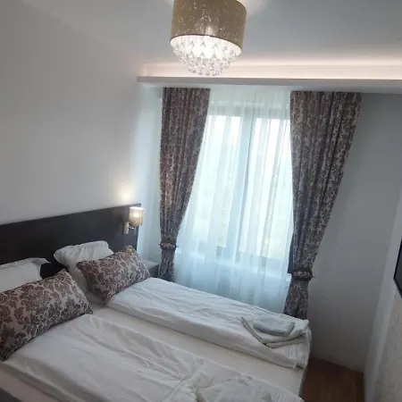 Belvil - Sakura Park Lux Apartment