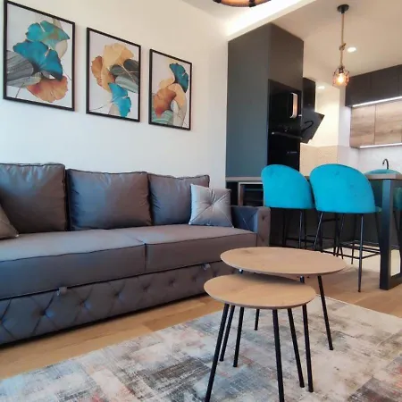 Belvil - Sakura Park Lux Apartment *